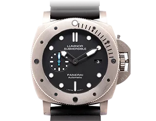 Panerai Luminor Submersible